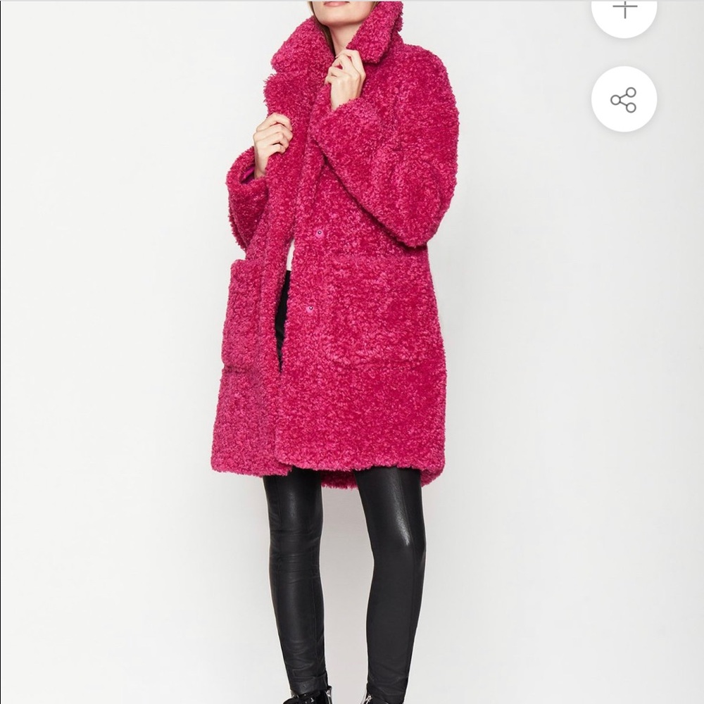 BCBG- Florence Teddy Coat (Fushia) -small (NEW)